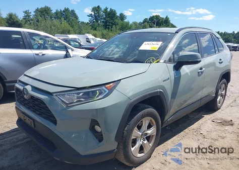 2020 Toyota Rav4 Hybrid Xle z USA, uszkodzony, nr VIN JTMR6RFV8LJ001246